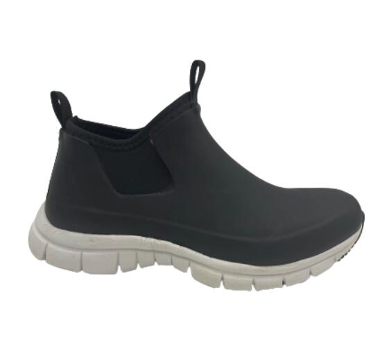 neoprene short rubber boots with super light outsole