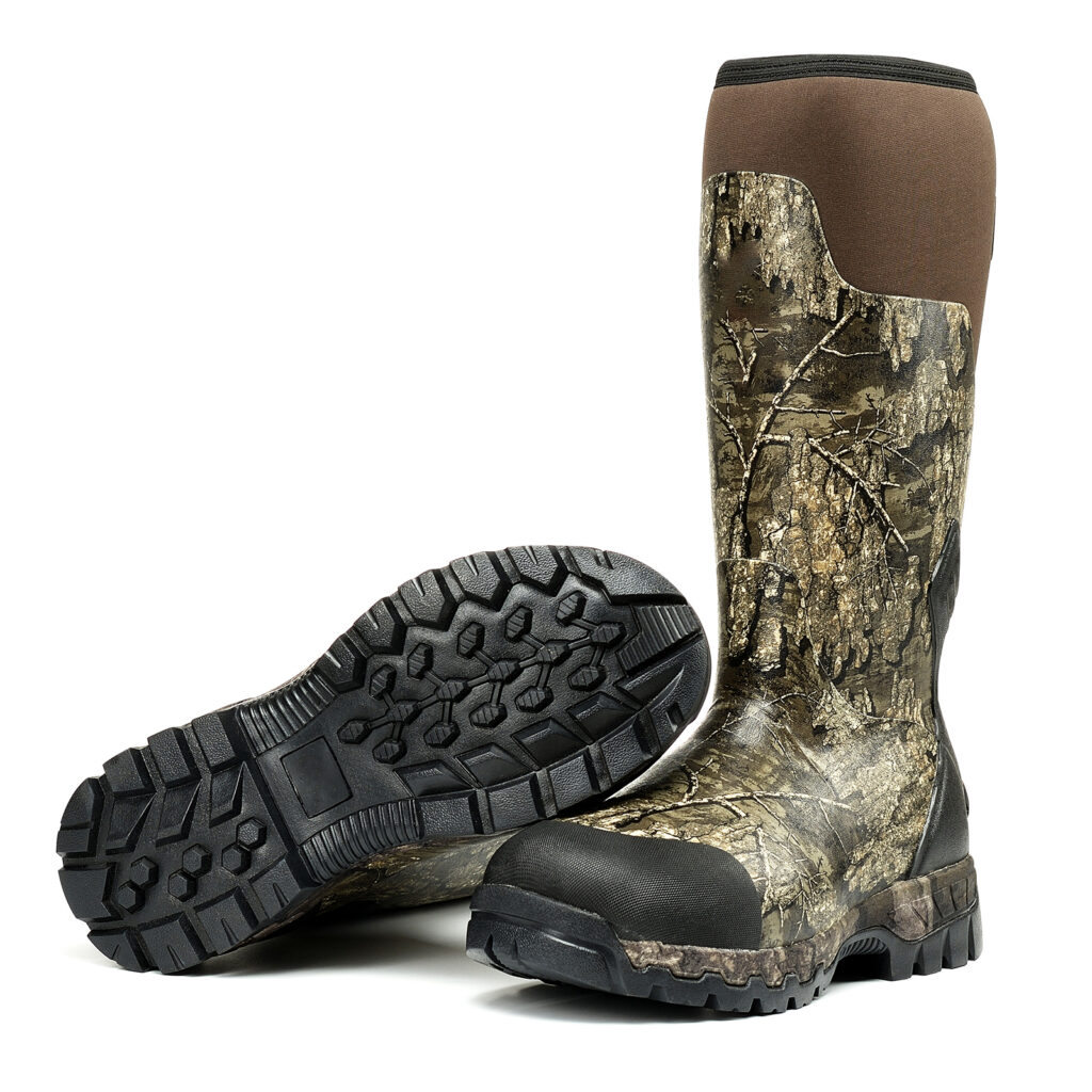 camo hunting rubber boots